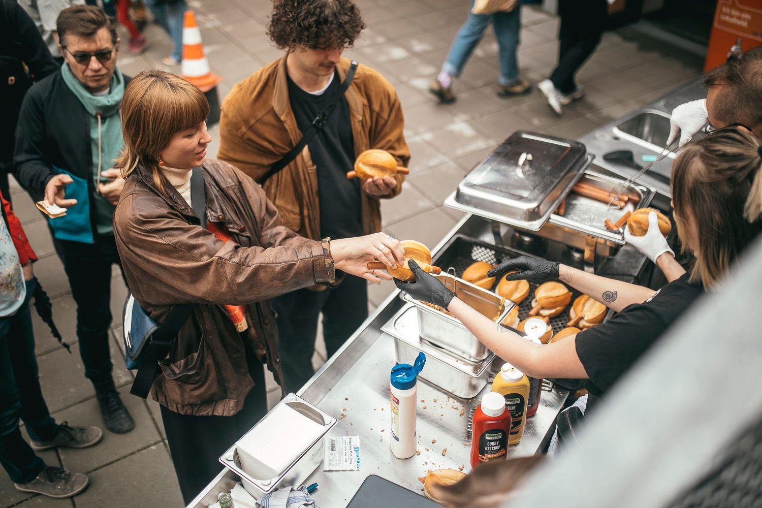 Hot Dog Stand 